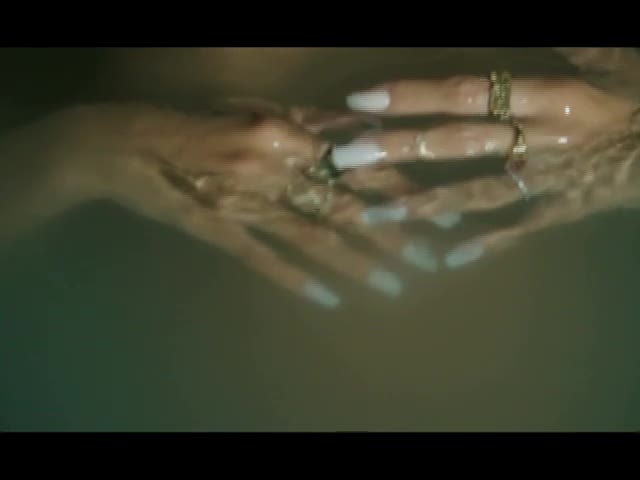 Rihanna ft. Mikky Ekko - Stay