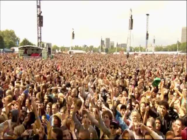 I Know You Want Me - Pitbull, Live in Hyde Park, London, UK, 2012