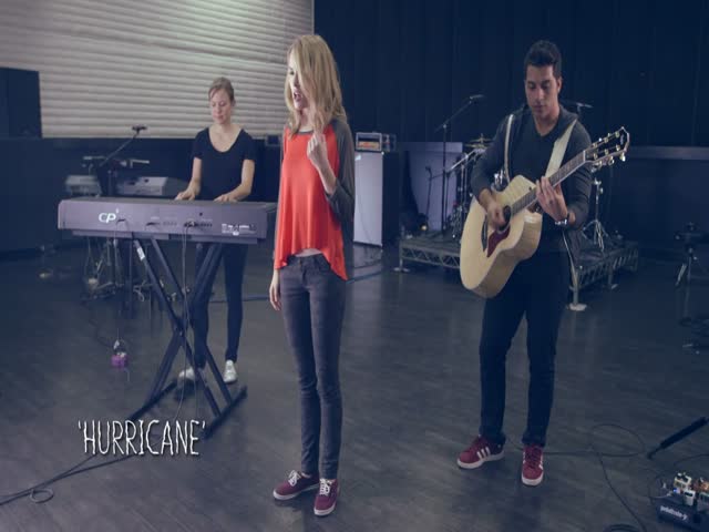 MTV PUSH: Bridgit Mendler - Hurricane Live