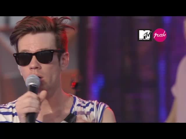 We Are Young, Live (MTV PUSH)