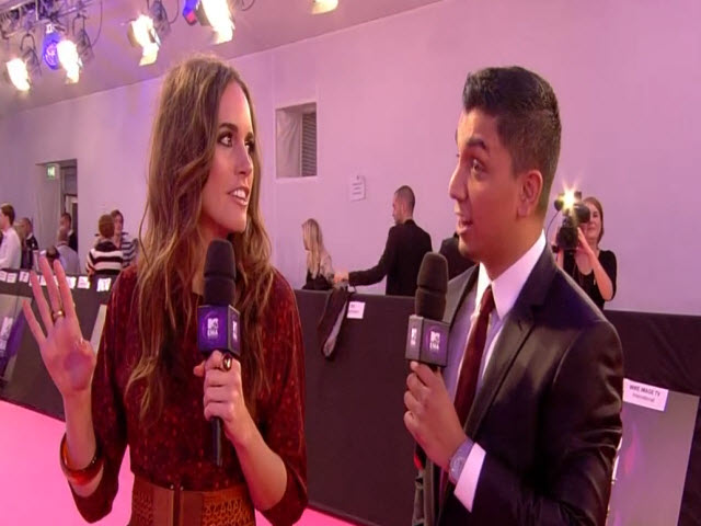 2011 EMA - Red Carpet | Part 26 | Red Carpet Goodbye