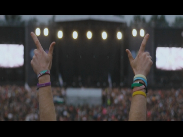 Don't You Worry Child (Live) [feat. John Martin]