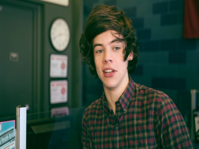 Harry Interview (VEVO LIFT)