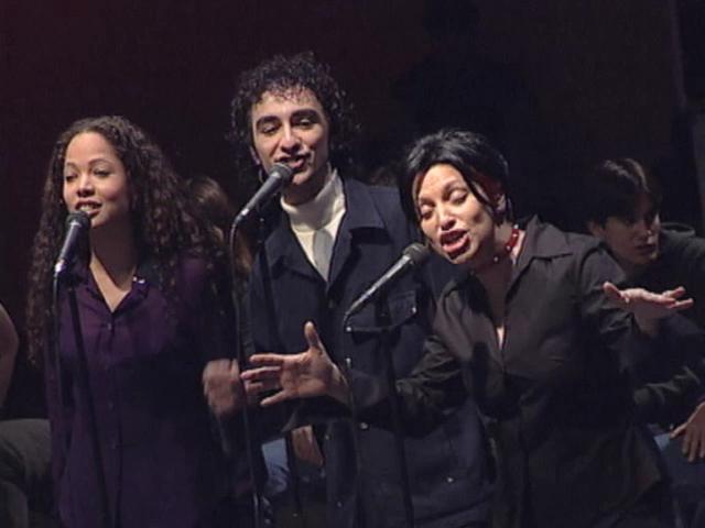 Llamando A La Tierra (Serenade From The Stars) (Concierto Sin enchufe)