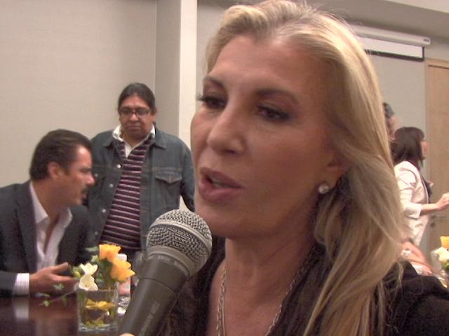 Lila Deneken platica sobre el