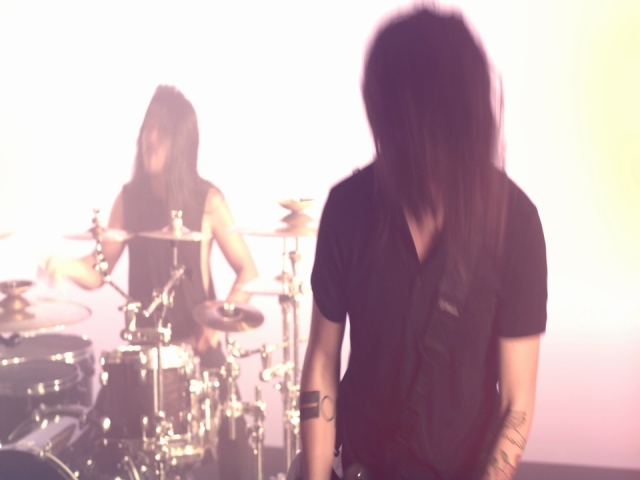 "Mis//Understanding" Music Vid