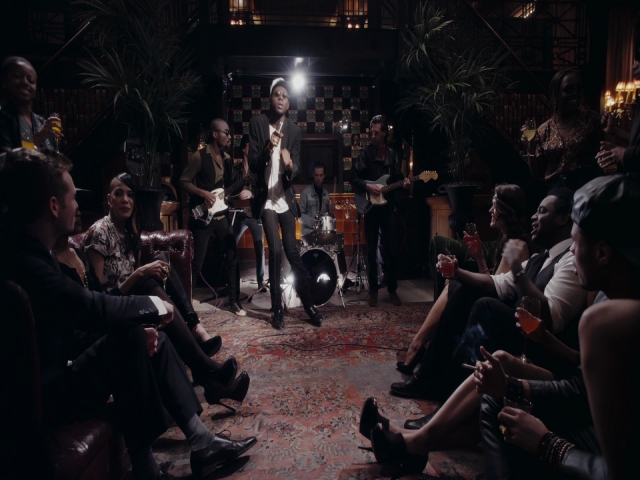Rio (feat. Menahan Street Band)