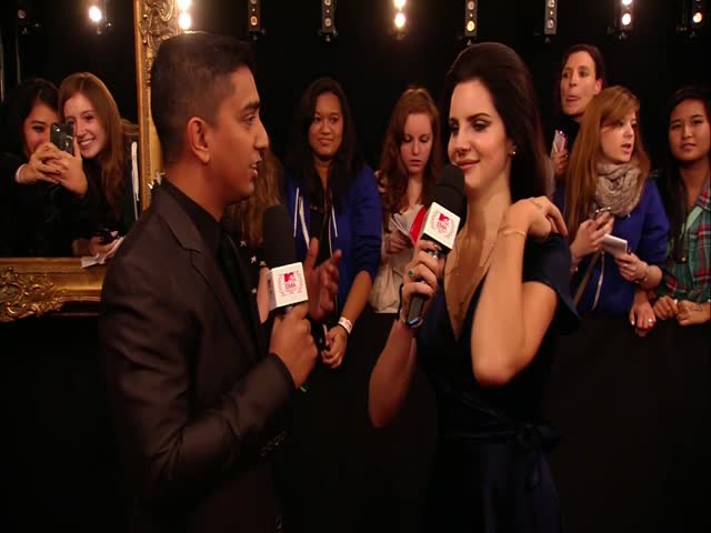 2012 MTV EMA: Red Carpet Interviews - Lana Del Rey and Carly Rae Jepsen