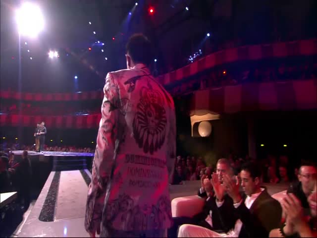 EMA 2012 Han Geng Wins EMA For 'Worldwide Act'
