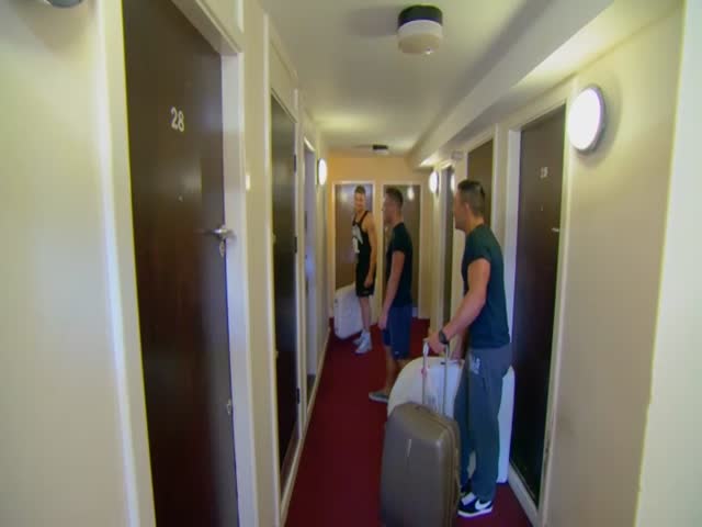 Geordie Shore | Deleted Scenes | Scott and Dan Massage Surprise