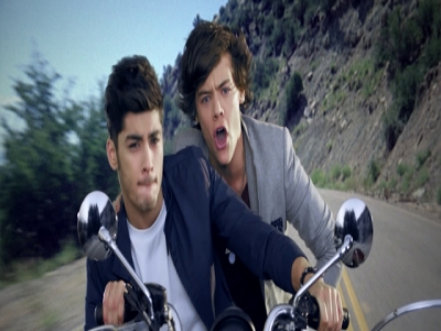 Kiss You -- Alternate Version